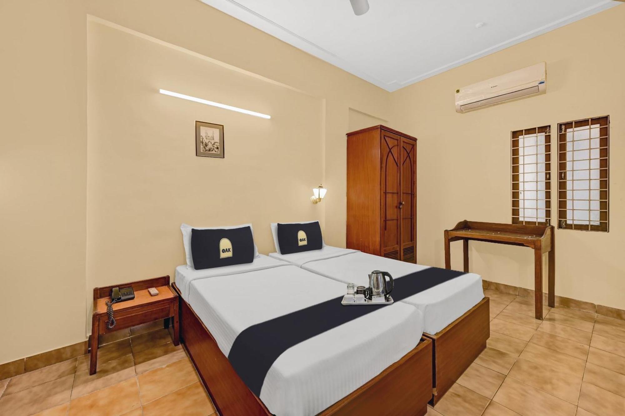 Super Townhouse Oak Hotel Belsons Taj Mahal Secundurabad Εξωτερικό φωτογραφία