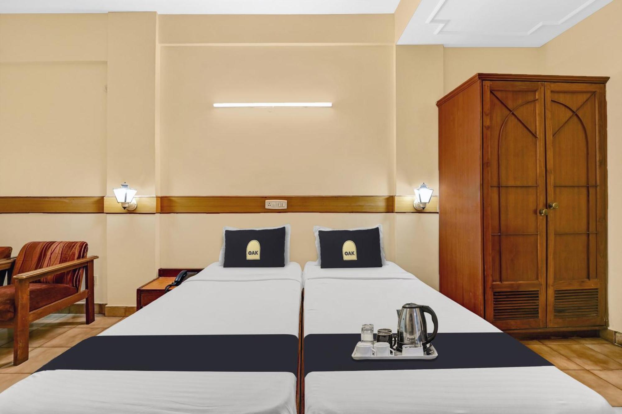 Super Townhouse Oak Hotel Belsons Taj Mahal Secundurabad Εξωτερικό φωτογραφία