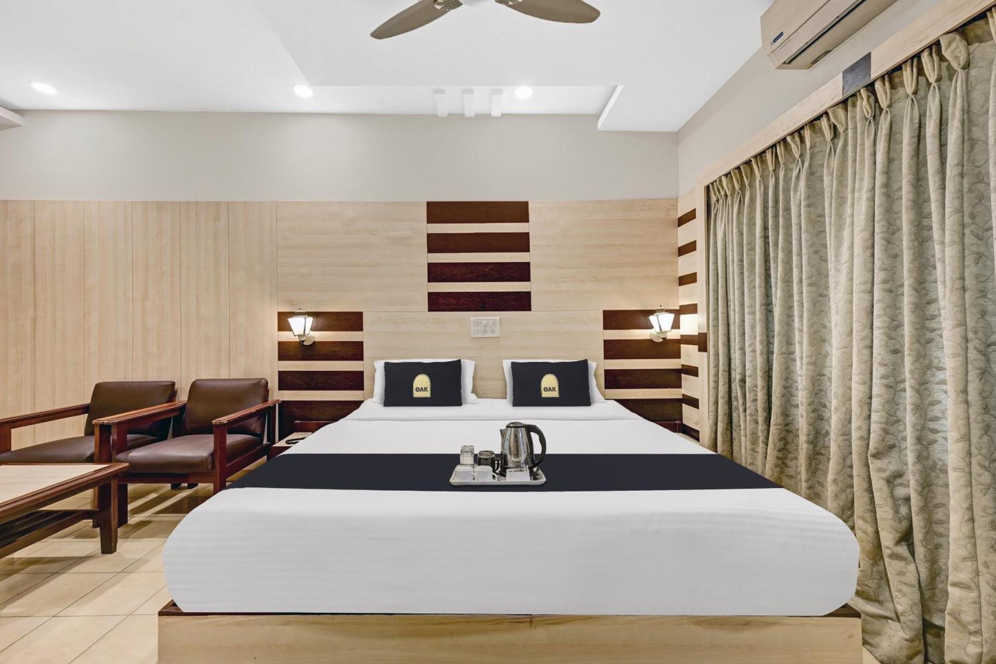 Super Townhouse Oak Hotel Belsons Taj Mahal Secundurabad Εξωτερικό φωτογραφία