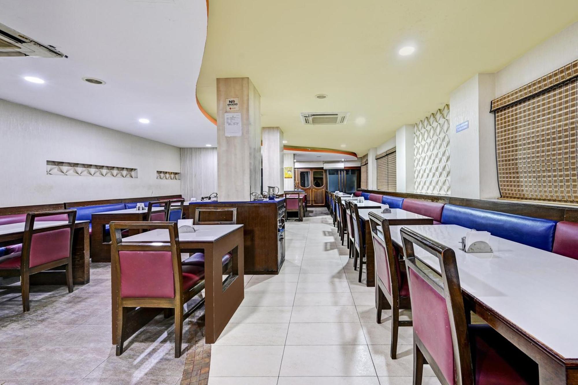 Super Townhouse Oak Hotel Belsons Taj Mahal Secundurabad Εξωτερικό φωτογραφία