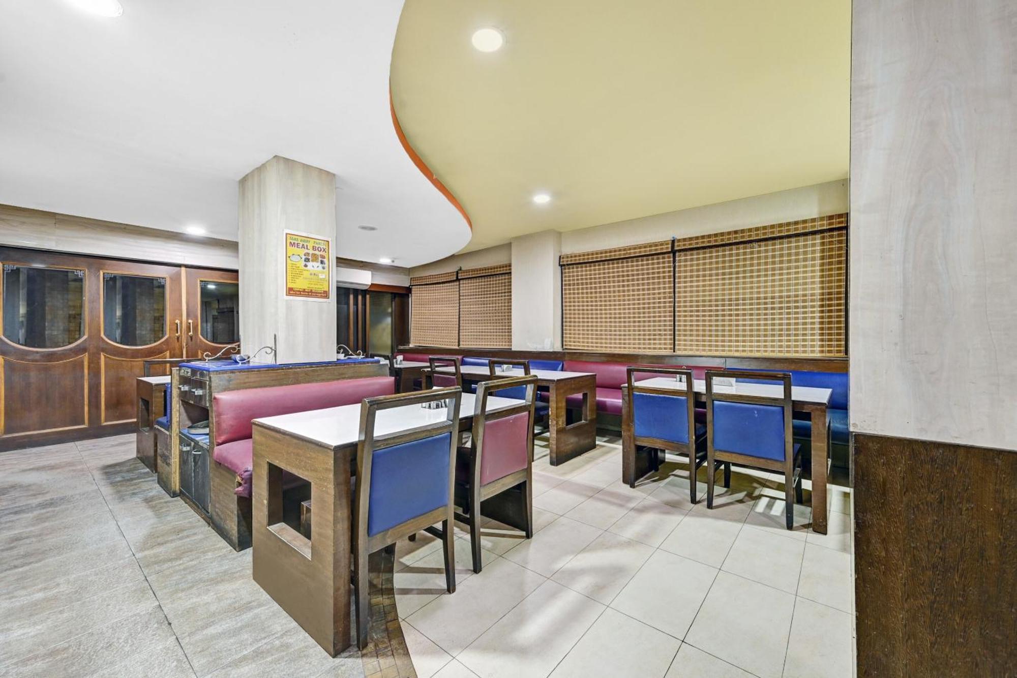 Super Townhouse Oak Hotel Belsons Taj Mahal Secundurabad Εξωτερικό φωτογραφία